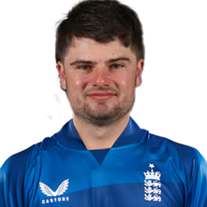 Oliver Carter