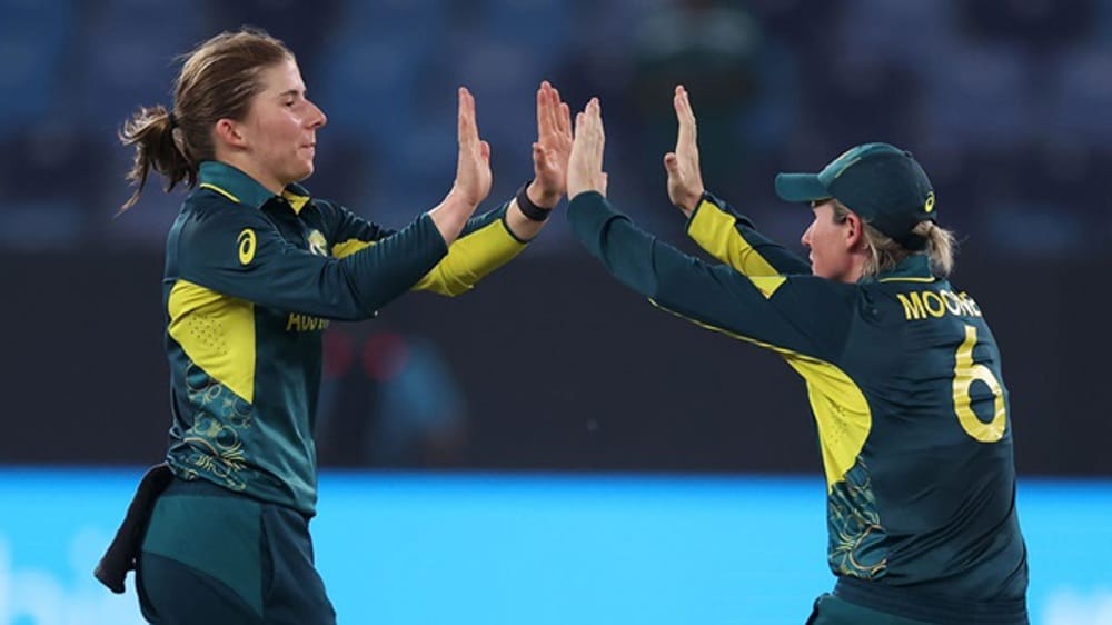 Australia reached T20 World Cup semi-finals by bowling out Pakistan Women for 82 runs