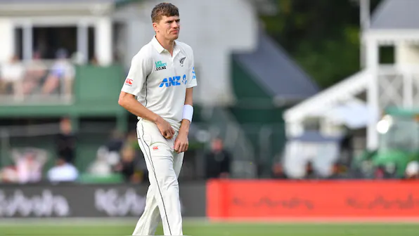 Ben Sears ruled out of India Tests due to knee injury