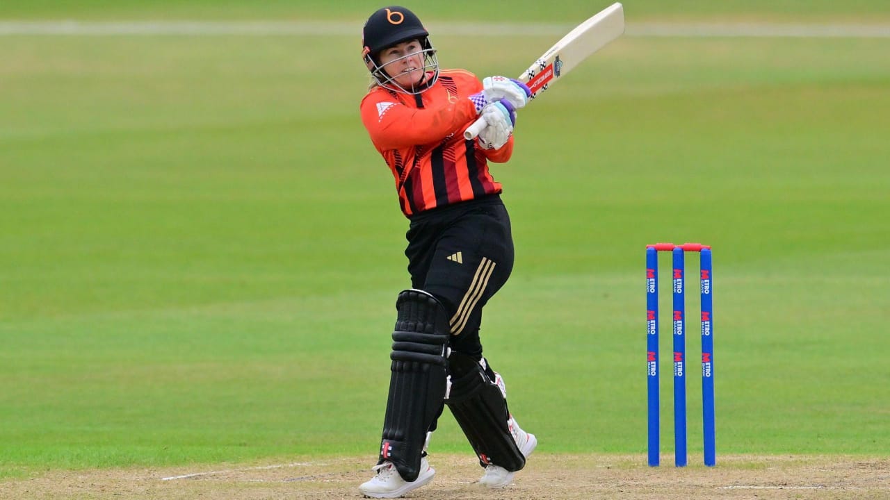 Tammy Beaumont's Knock Steals the Show as Blaze Win Again