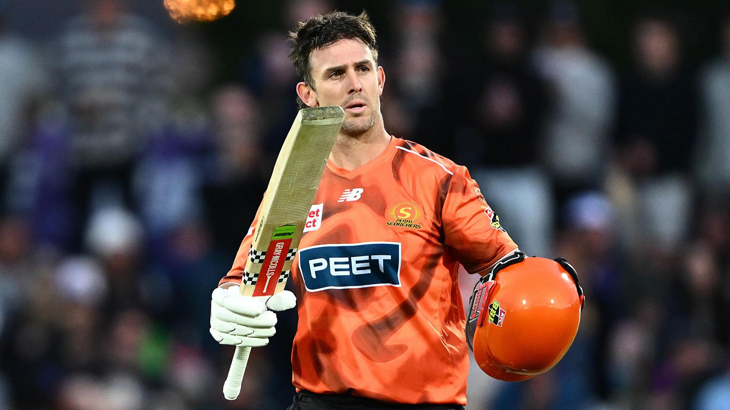 Marsh, Hardie halt Hurricanes' winning streak at home