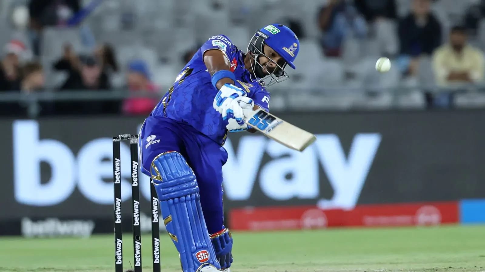 MI Cape Town Tops Du Plessis' Team in 12-Overs-A-Side Showdown