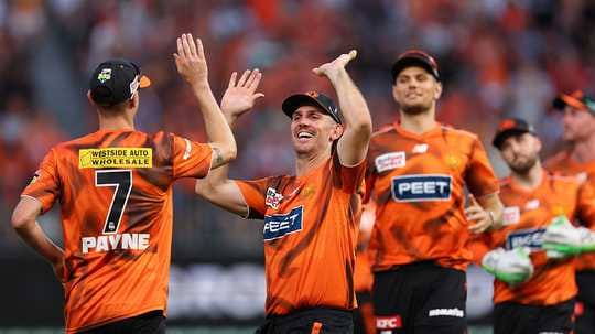 Cricket-mazza-11