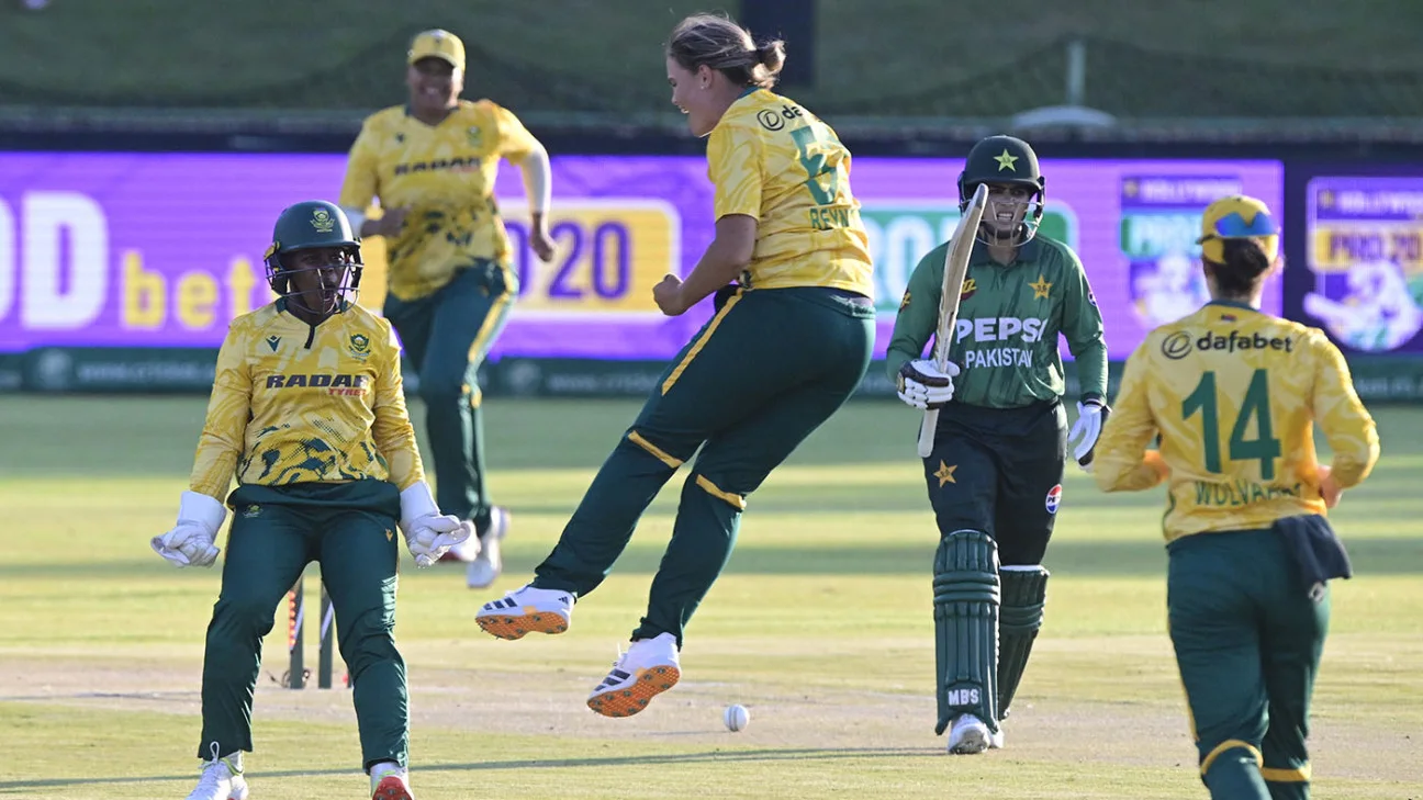 Fatima Sana's 90 in vain as South Africa clinch thriller in 1st T20I
