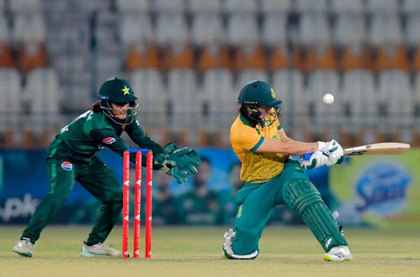 Sadia Iqbal, Nashra Sandhu Lead Pakistan to Victory Against South Africa