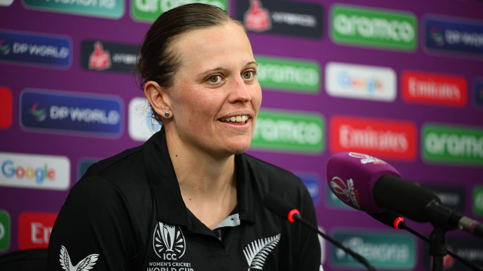 NZ's Lea Tahuhu Hangs Up ODI Jersey, Shifts Focus to T20 Cricket