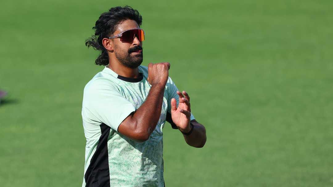 Sodhi's Thumb Injury Puts Him on Sidelines for South Africa Series