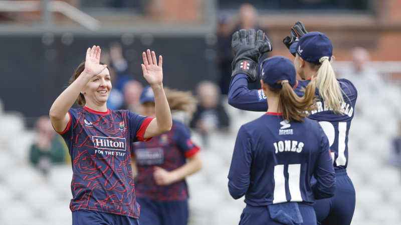 Cross Five-For Sets Up Lancashire Triumph