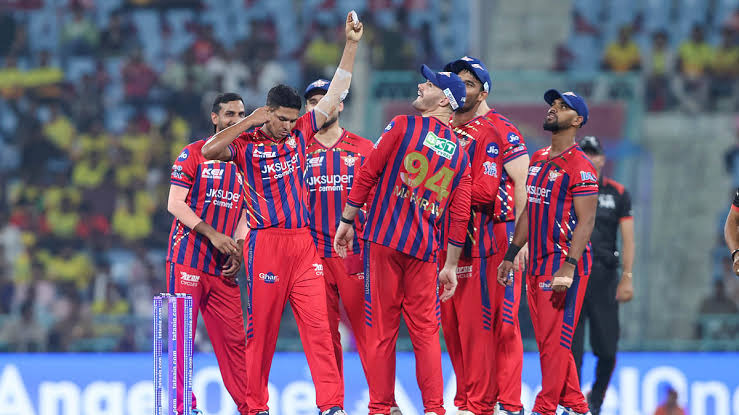 Marsh and Akash shine as CSK playoff hopes take hit