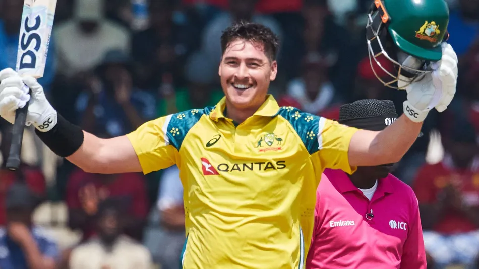 Renshaw's maiden ODI ton put Australia 1-0 up 