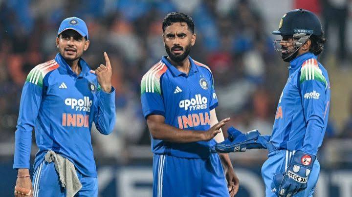 India's fielding and death bowling needs to improve - Shubman Gill